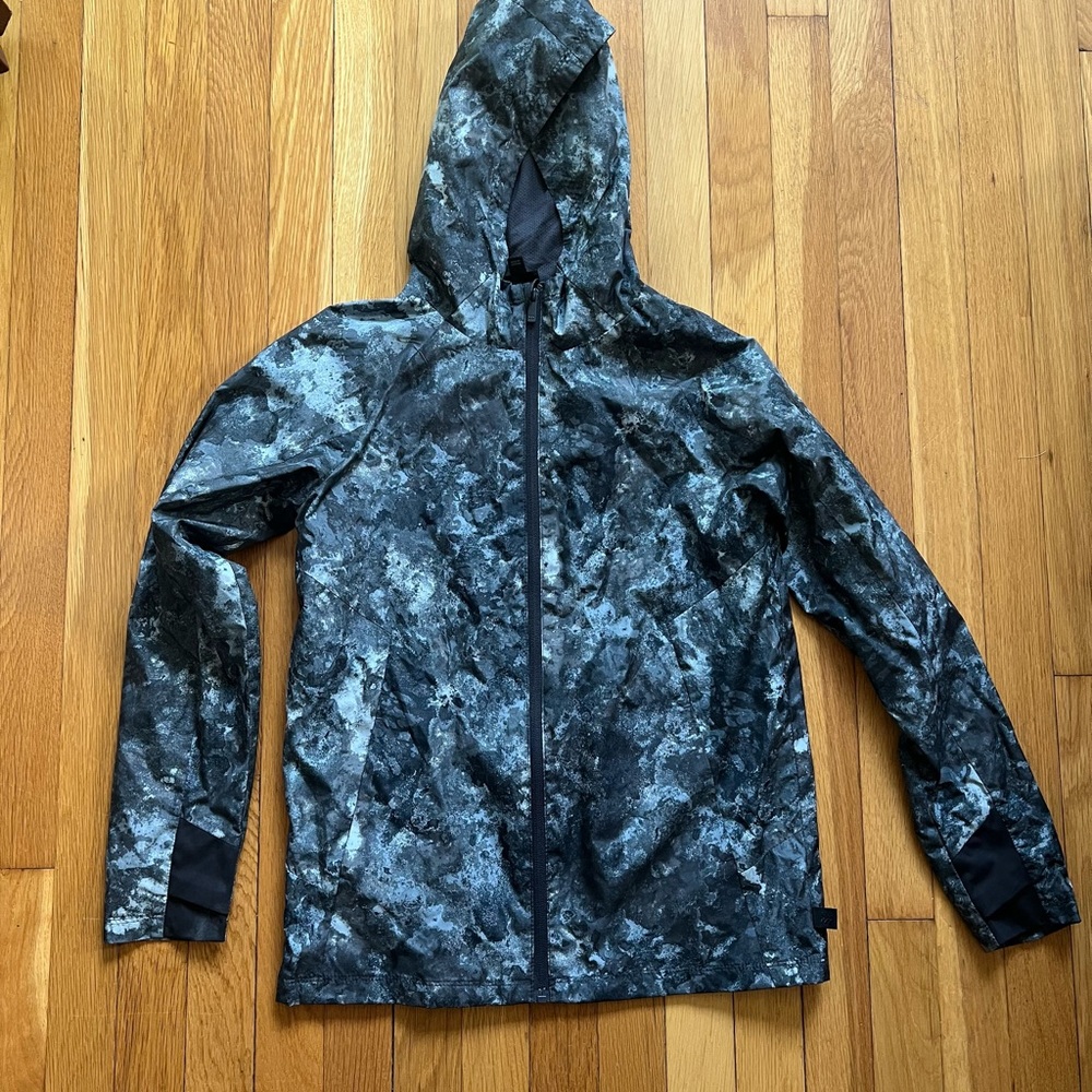 Boys Raincoat, Size L (12-14), All in Motion, Excellent Condition (worn once!)